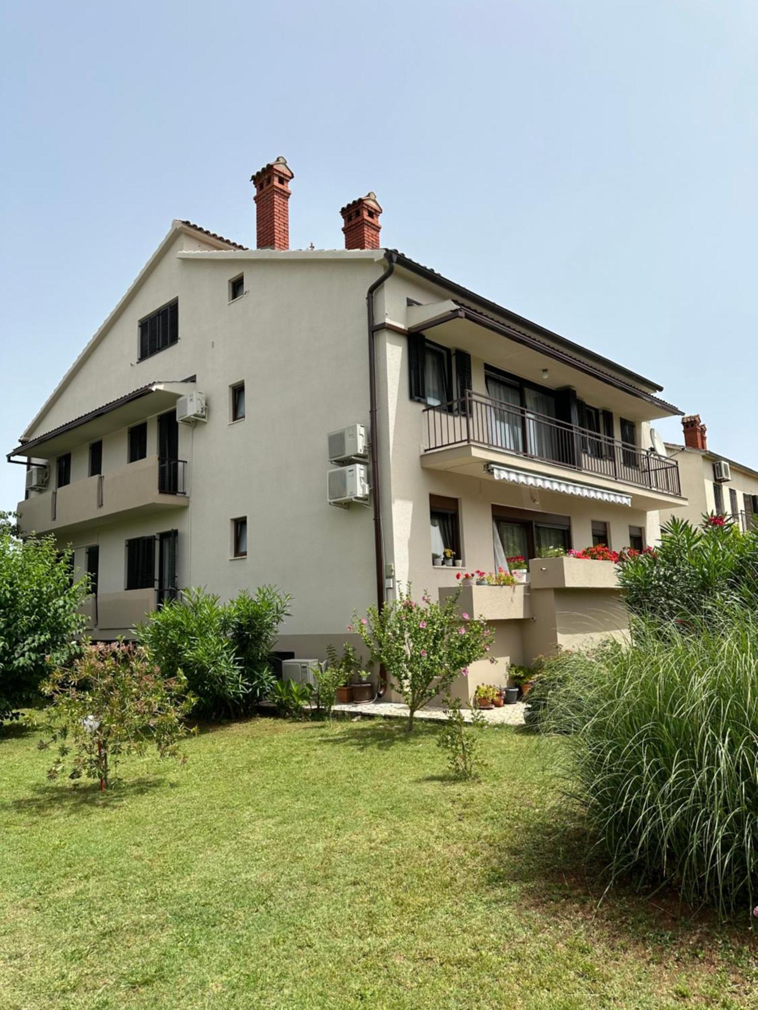 Apartment Karolina - Green Oasis Pula Exteriér fotografie