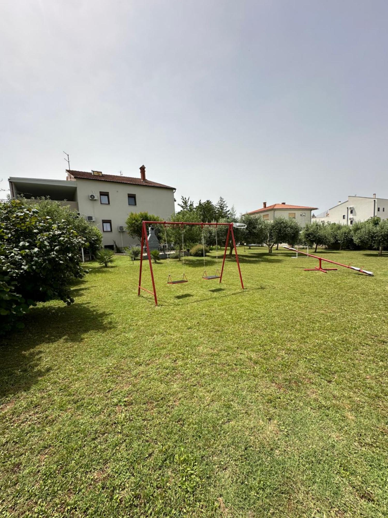 Apartment Karolina - Green Oasis Pula Exteriér fotografie